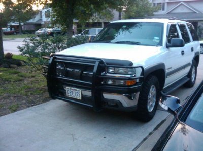 02 Tahoe with Grill Guard.jpg