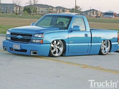 1110tr-05+2003-chevy-silverado-ss-clone-carbon-copy+front-angle.jpg