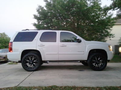 Leveled the Z71, 20x9+14 Fuel Wheels, 305/55R20 | Chevy Tahoe Forum ...