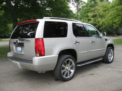 escalade%20spoiler%20point_zpsb895a08b.jpg