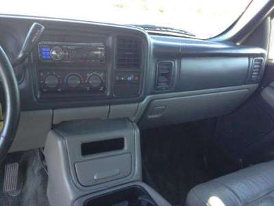 Used-2000-Chevrolet-Tahoe-15004x4_ID22192096_o.jpg