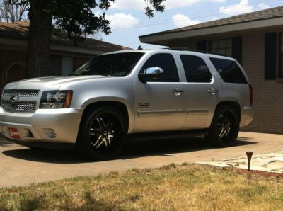 2010 tahoe.jpg