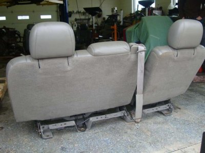 1058 rear seats4.jpg