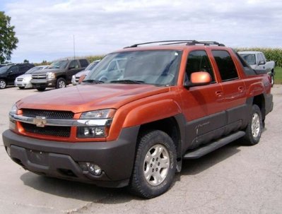 2004_chevrolet_avalanche_4_dr_1500_4wd_crew_cab_sb-pic-18269-640x480.jpeg