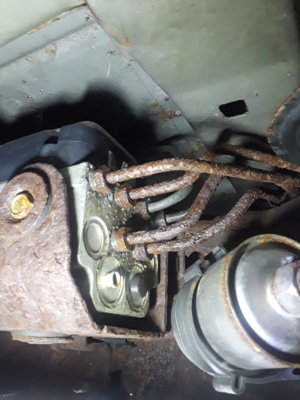 rusted out leaking brake lines brake line diagram chevy tahoe forum gmc yukon forum tahoe z71 cadillac escalade tahoe yukon forum chevy tahoe forum gmc yukon forum