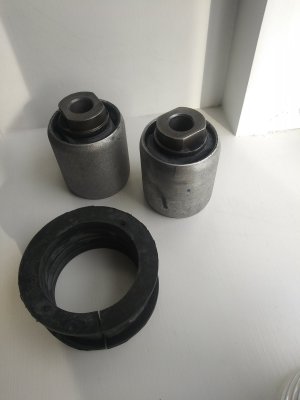 steering bushings-2.jpg