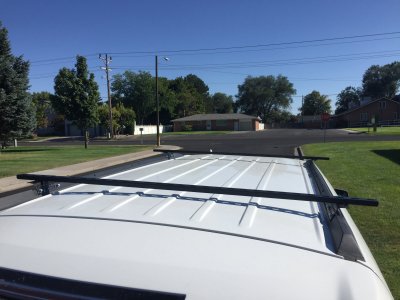 2019 tahoe roof rack cross rails sale