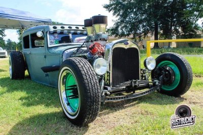 1931 Ford.jpg