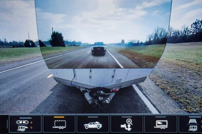 2020-GMC-SierraHD-invisible-trailer-view.jpg