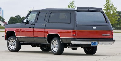 1992-chevrolet-suburban-1307591-7091799.jpg