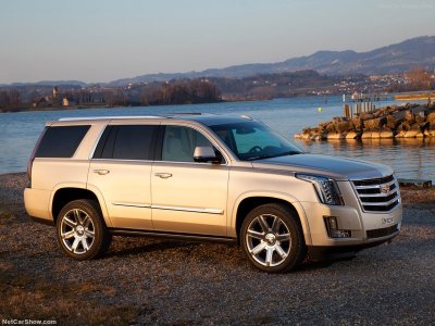 Cadillac-Escalade_EU-Version-2015-800-0b.jpg