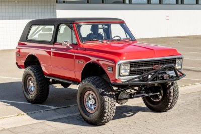 72 Blazer.jpg