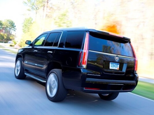 2015-cadillac-escalade-049-600-600-001.jpg