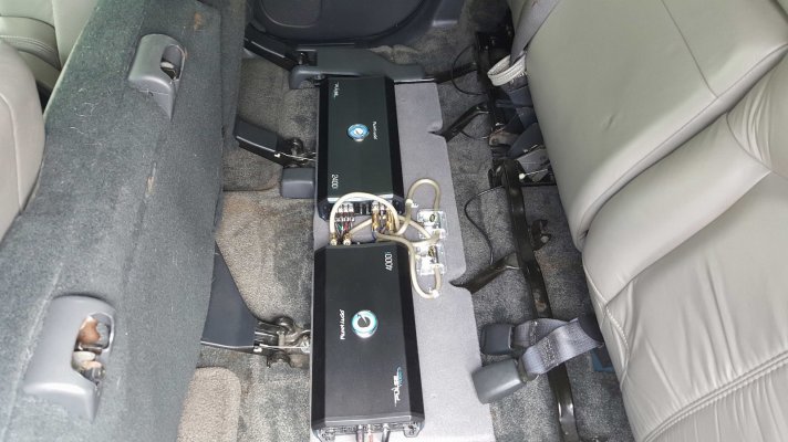 tahoe-planet-audio-2nd-row-amp-mounting.jpg