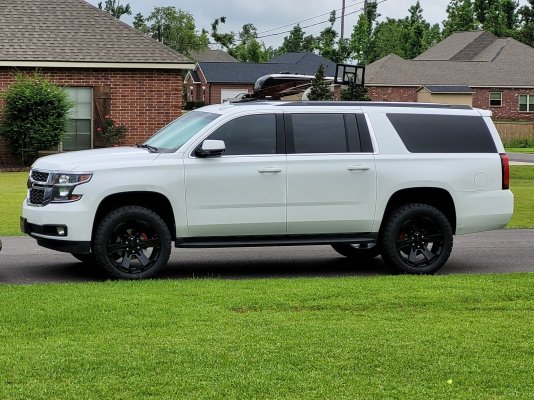 2017 Suburban 2.5-1.5-285-55-22.jpg