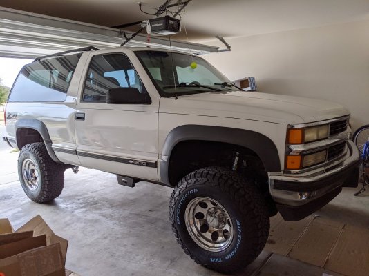 Tahoe in Garage.jpg