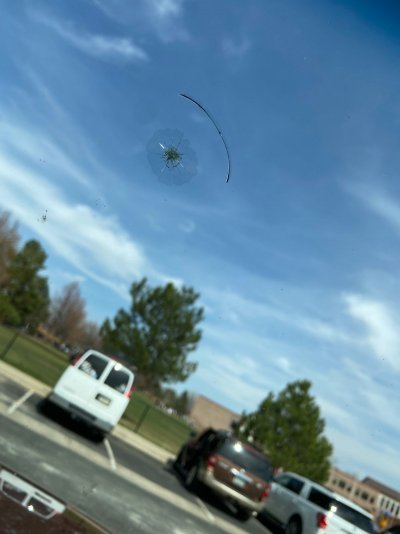 windshield.jpg