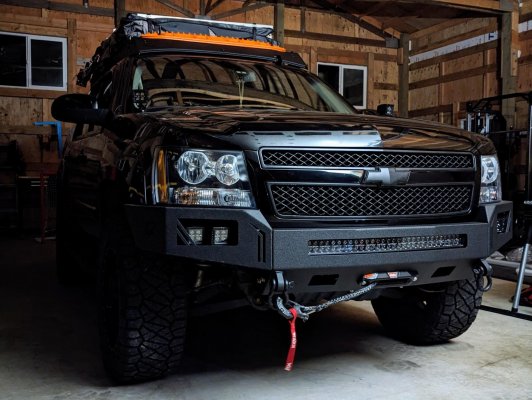 2007-2014 Chevy Tahoe Winch Bumper and Baseline Overland Roof Rack (4).jpg