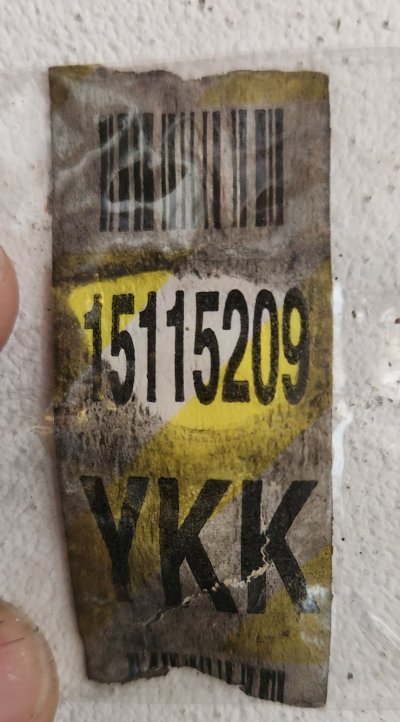 Yukon rear coil spring label.jpg