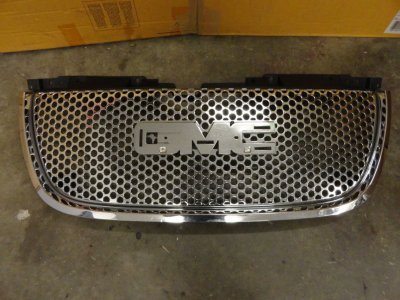 oem yukon grille.jpg