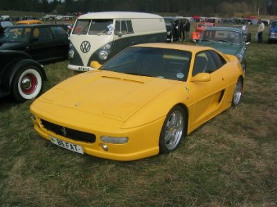 Pontiac_Fiero_Ferrari.jpg