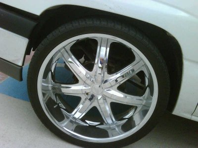 26in rims n tires 2.jpg