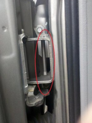 Door Hinge.jpg