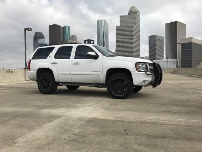 side - front angle - houston back drop.JPG