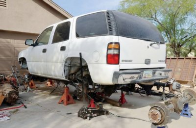 2005-chevy-tahoe-on-jack-stands.jpg