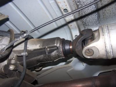 driveshaft leak tranny 2009 tahoe chevy